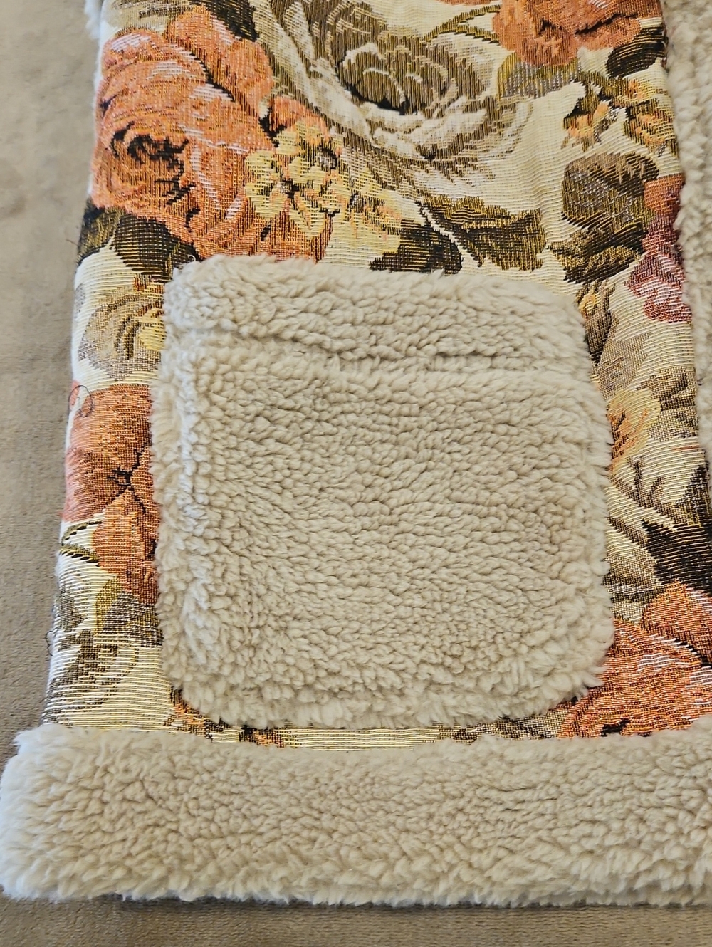 Altar'd State Floral Sherpa Vest in Cream and Peachy Rose - Picture 5 of 13